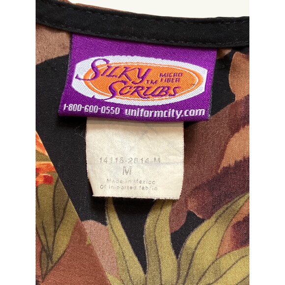 Silky Scrubs V-Neck Jungle Safari Giraffe Print Scrub Top M - Picture 3 of 8